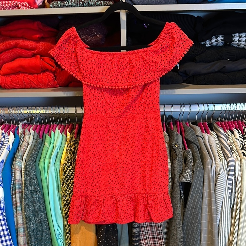 City Studio red eyelet off the shoulder lined back zipper mini dress size 3